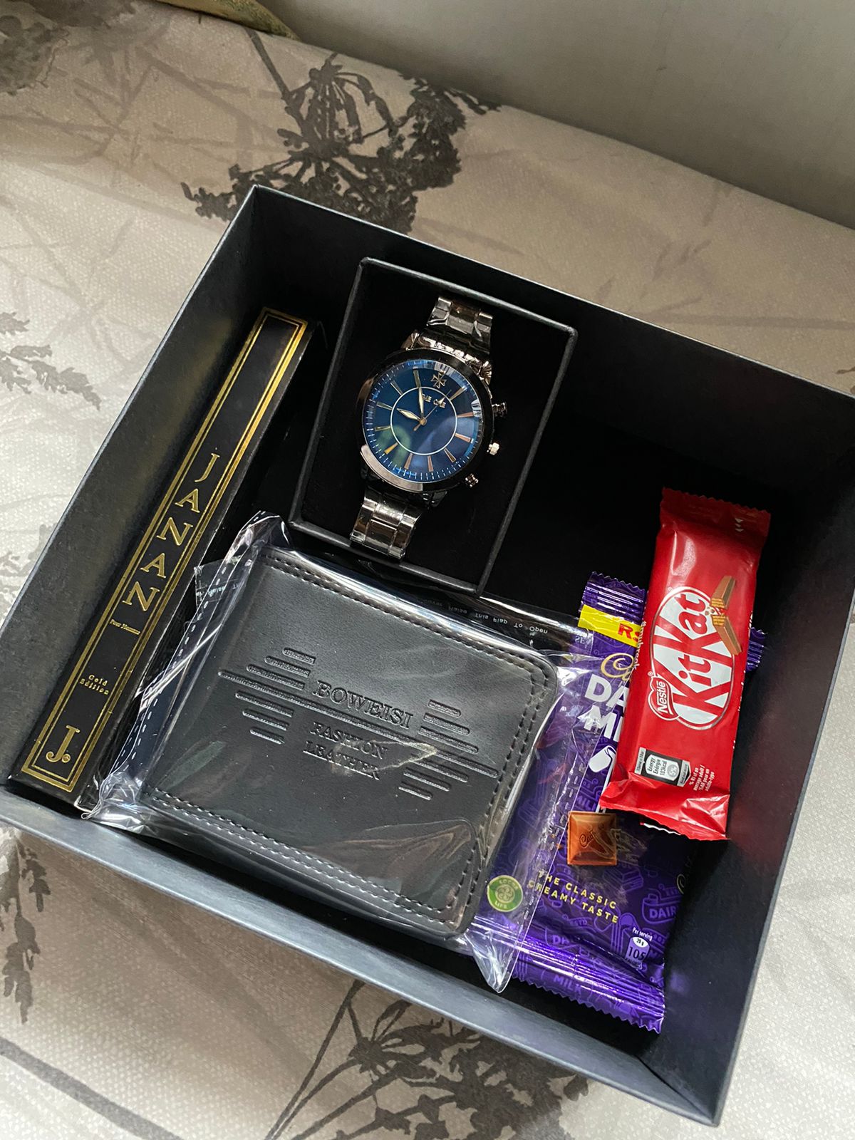 Men's Essentials Surprise Box – Haw Haye Crafts