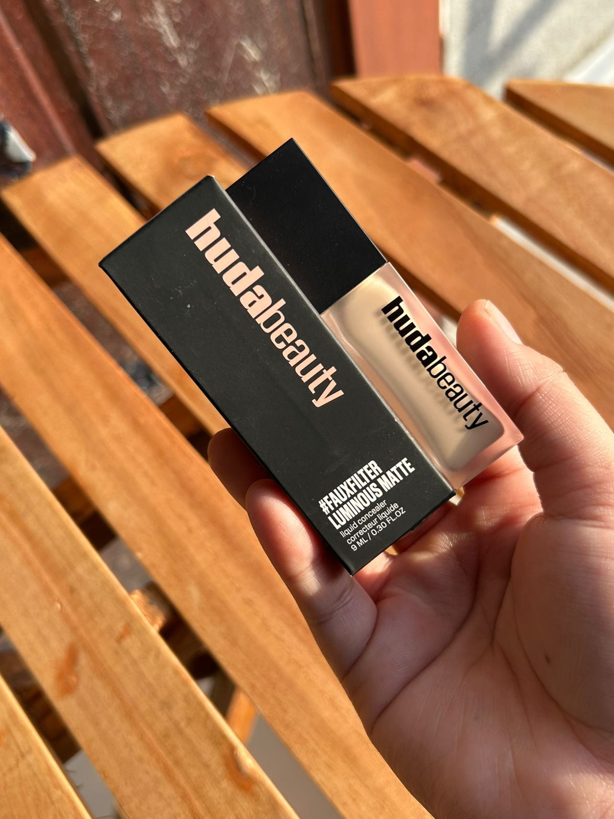 Huda Beauty Concealer