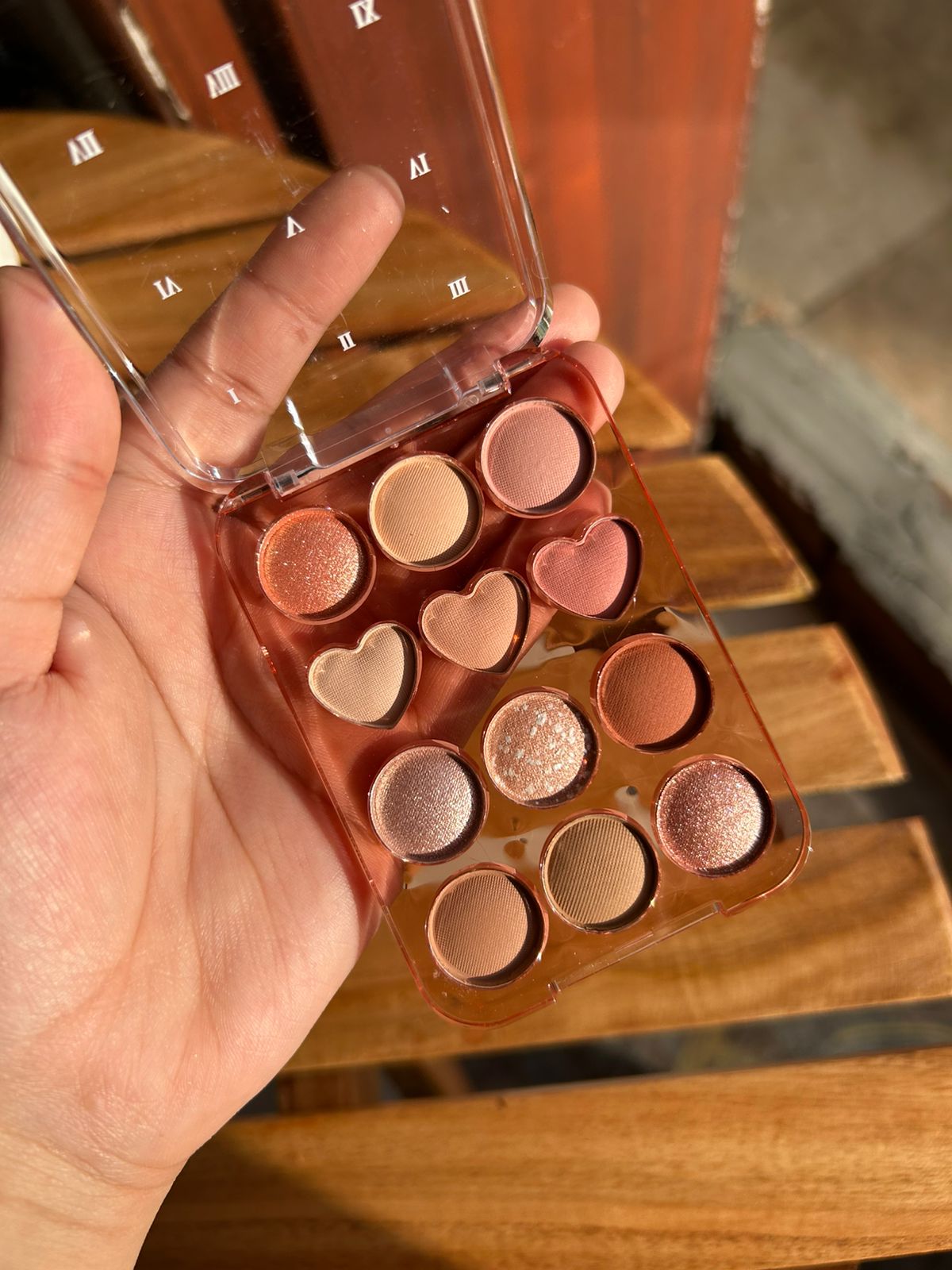 Mini eyeshadow palette